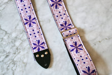 Load image into Gallery viewer, Lilac &#39;Dresden&#39; Guitar/Bass Hippie Strap
