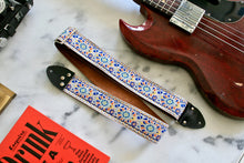 Load image into Gallery viewer, White &#39;Peacock&#39; Guitar/Bass Hippie Strap
